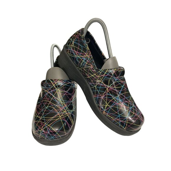 SafeTStep Womens 6.5 Black Colorful Abstract Design Slip-On Work Shoes - Picture 1 of 7